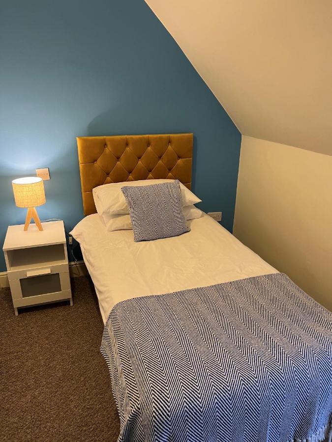 The Corrie Hotel Екстер'єр фото