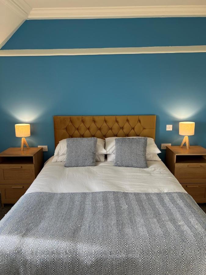 The Corrie Hotel Екстер'єр фото